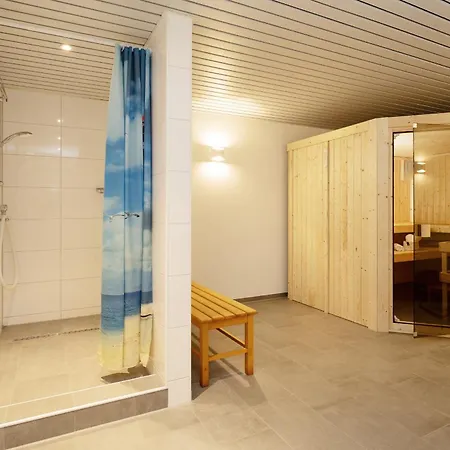 Haus Vier Jahreszeiten Buona Vista Даме